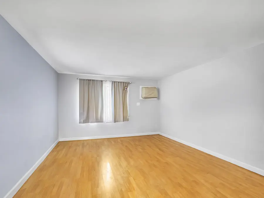 191 N Waters Edge Drive #101, Glendale Heights, IL 60139 - #2