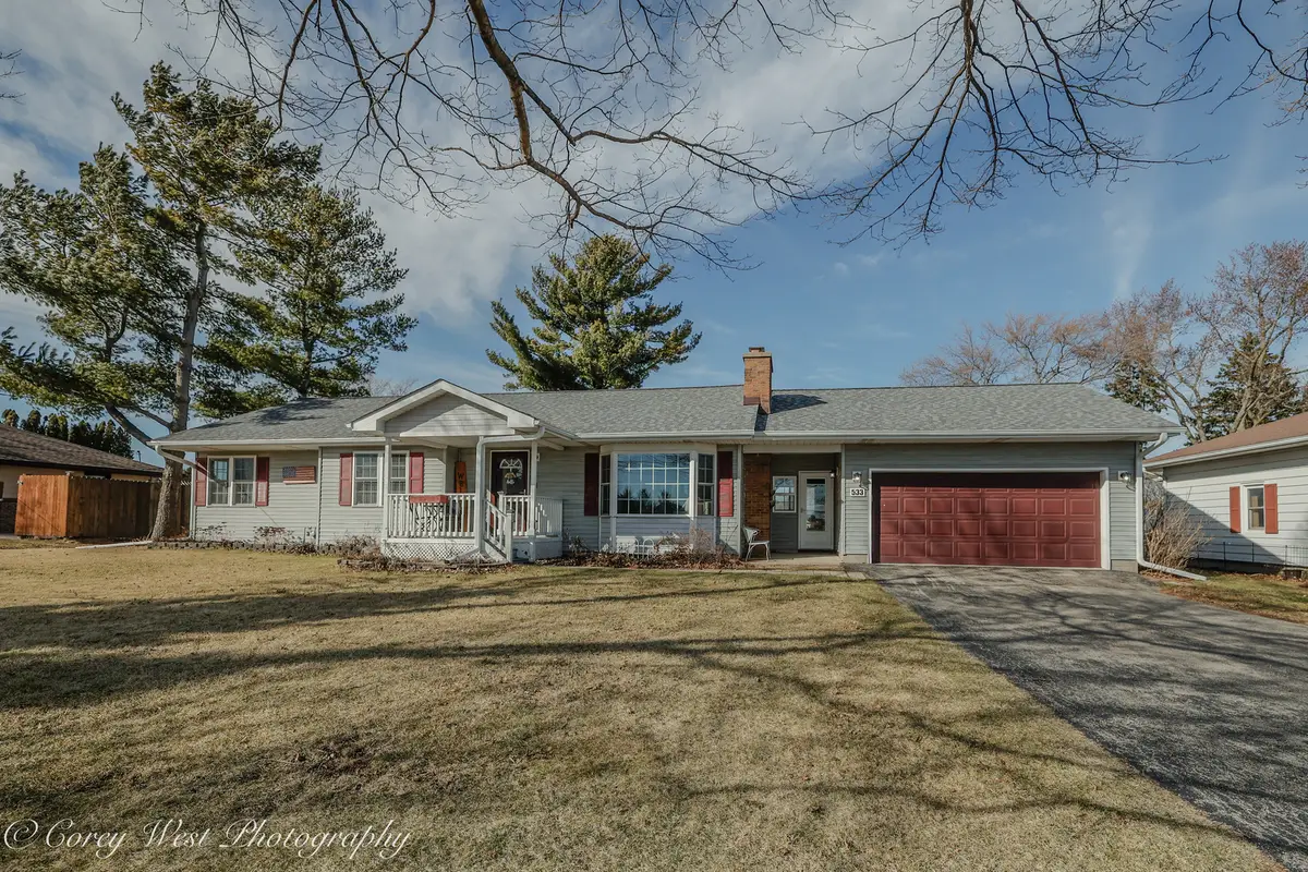 533 Bethany Road, Sycamore, IL 60178 - #1
