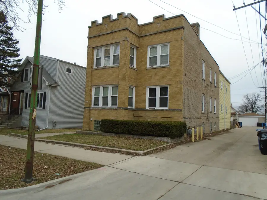 5416 W Waveland Avenue, Chicago, IL 60641 - #2