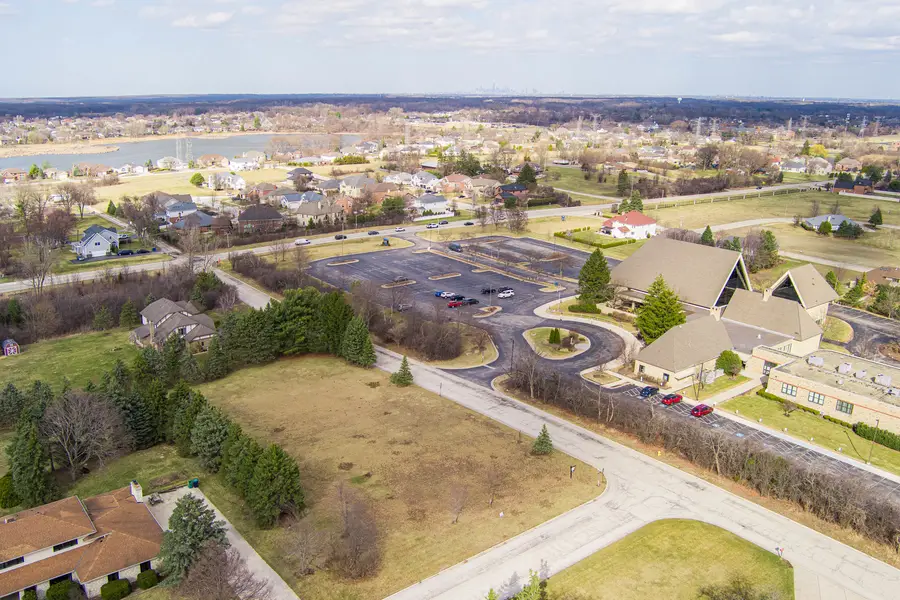 10 Country Manor Lane, Orland Park, IL 60467 - #3