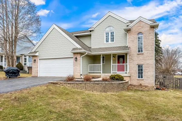 5406 W Valley Drive, Richmond, IL 60071