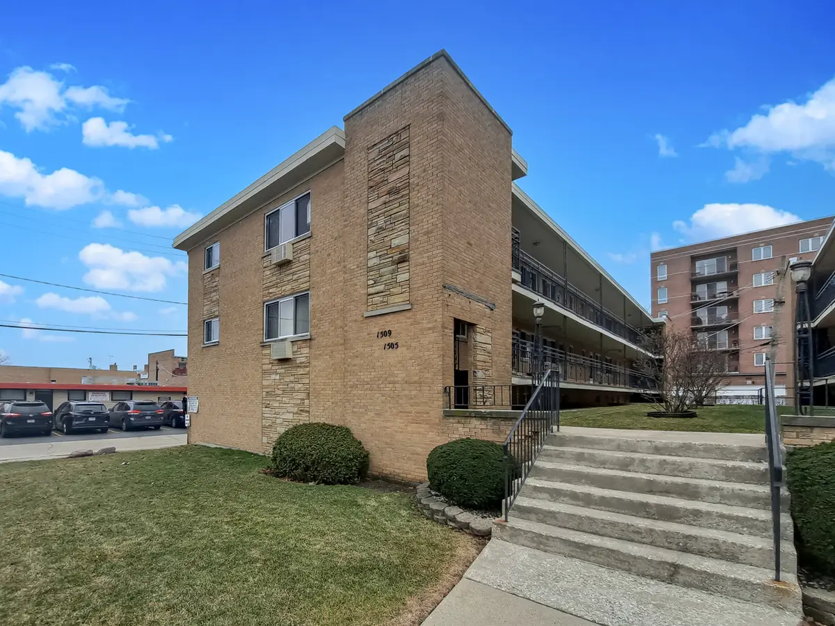 1509 Brown Street #11E, Des Plaines, IL 60016 - #1