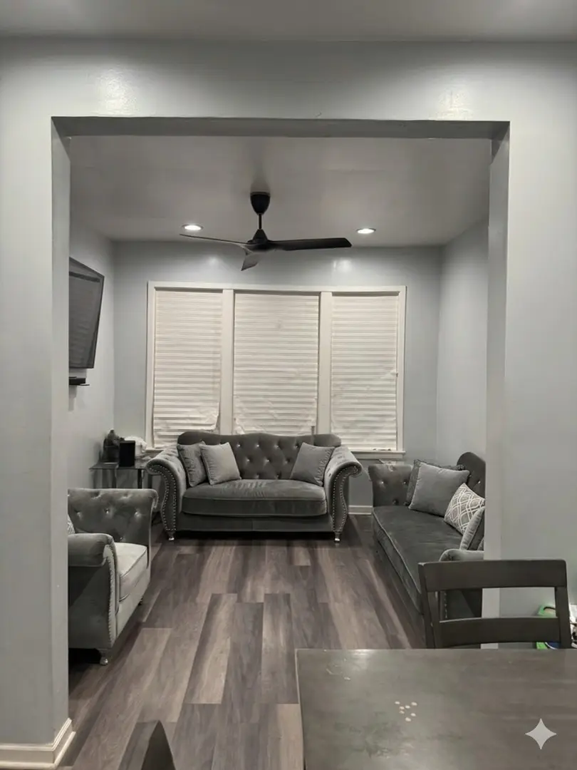 7034 S Hermitage Avenue, Chicago, IL 60636 - #2