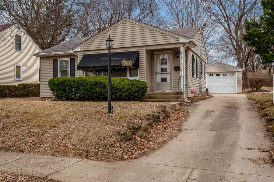 1316 25th Street, Rockford, IL 61108 - #3