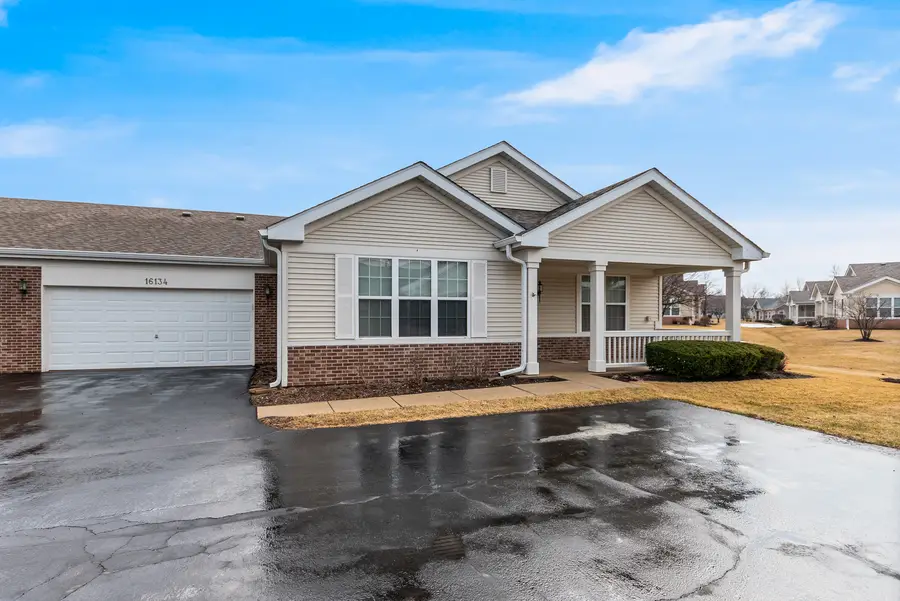 16134 Powderhorn Lake Way, Crest Hill, IL 60403 - #2