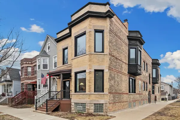 3354 N Whipple Street #2R, Chicago, IL 60618