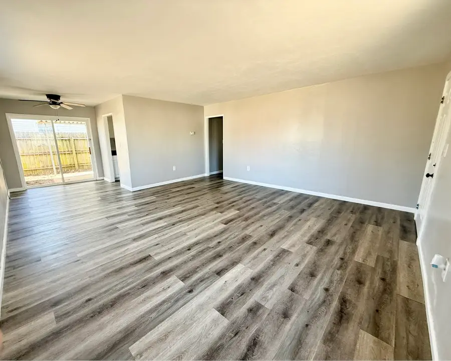 3814 10th Avenue Court, Moline, IL 61265 - #2