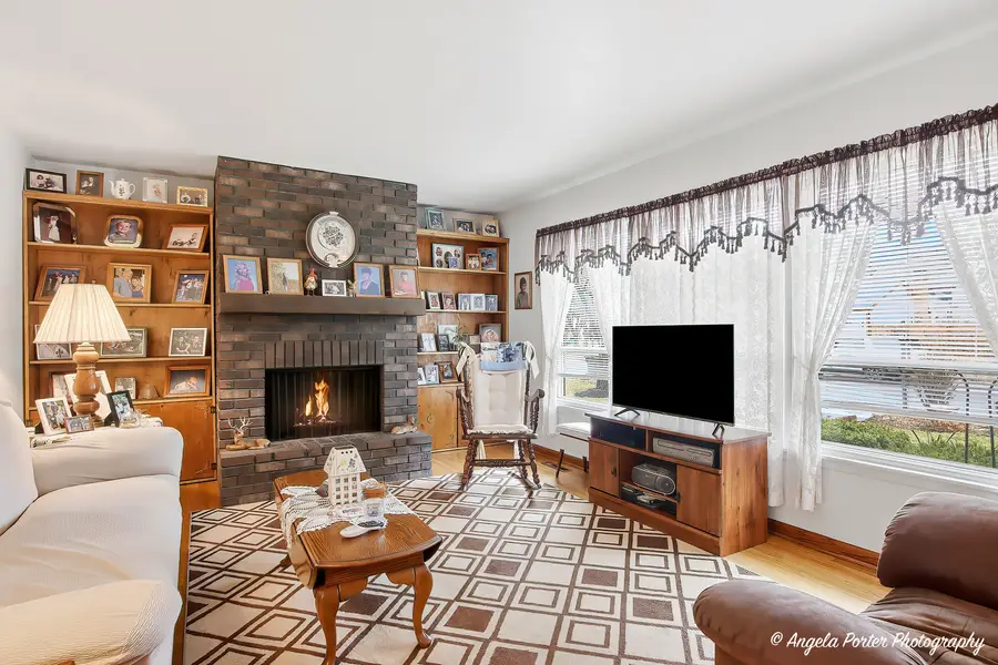 908 French Drive, Mundelein, IL 60060 - #3