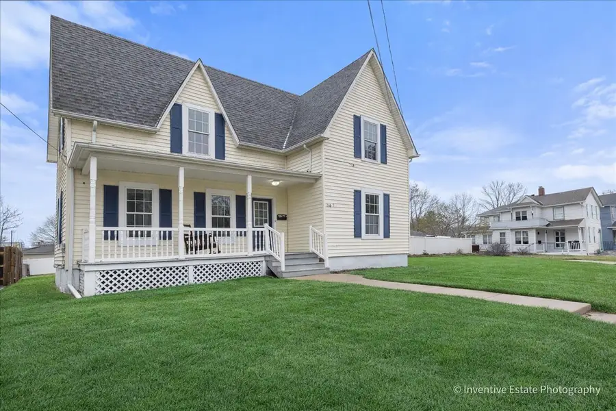 567 E New York Street, Aurora, IL 60505 - #3