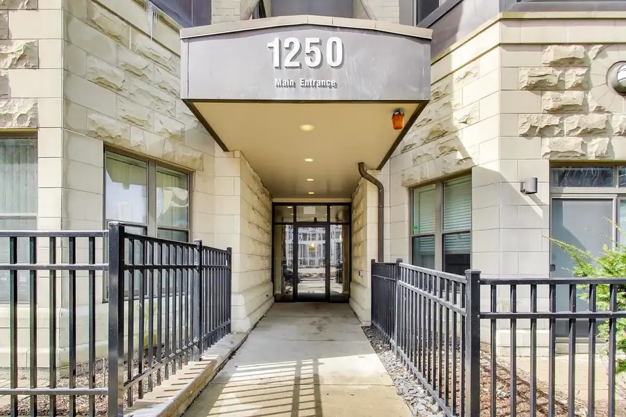 1250 S Indiana Avenue #1013, Chicago, IL 60605 - #2