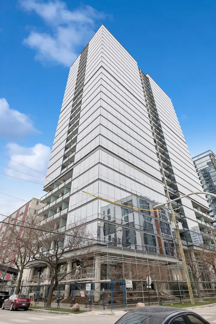 860 W Blackhawk Street #1504, Chicago, IL 60642 - #1