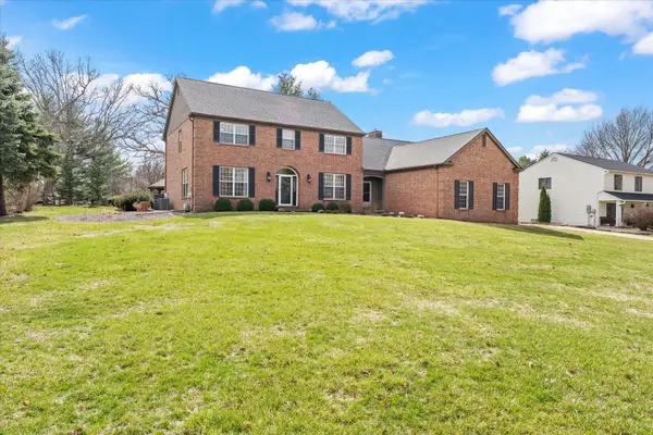 1303 Hickory Tree Court, Mahomet, IL 61853