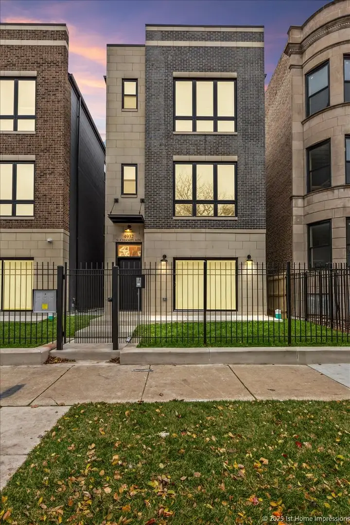 4932 S Champlain Avenue, Chicago, IL 60615 - #2