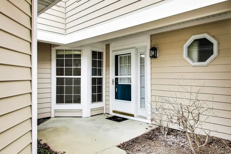 18 Whitman Drive, Schaumburg, IL 60173 - #3