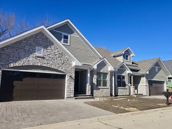 13138 S Lake Mary Drive, Plainfield, IL 60585