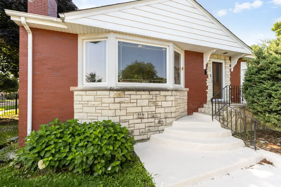 9400 S Calumet Avenue, Chicago, IL 60619 - #3