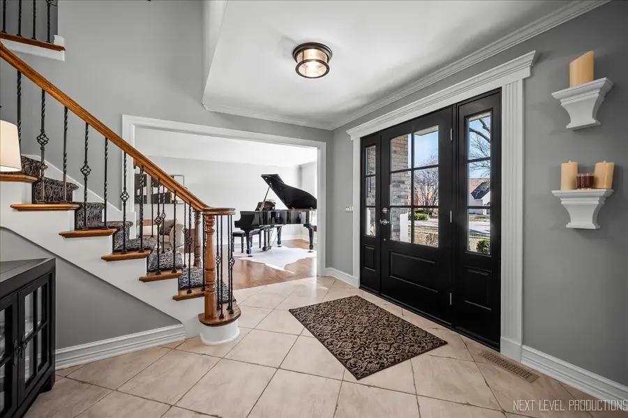 615 Windridge Court, Naperville, IL 60540 - #3