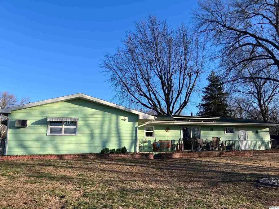 2524 Southbrook Rd., Quincy, IL 62305 - #2