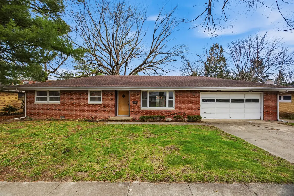 1306 E Mumford Drive, Urbana, IL 61801 - #1