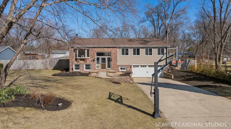 24430 W Boulevard De John, Naperville, IL 60564 - #2