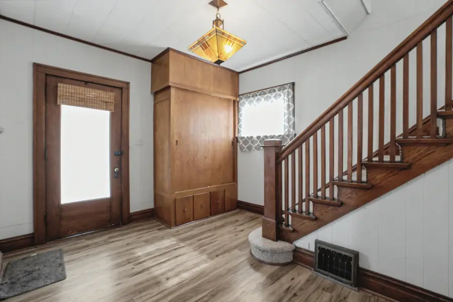 259 16th Place, Clinton, IA 52732 - #3