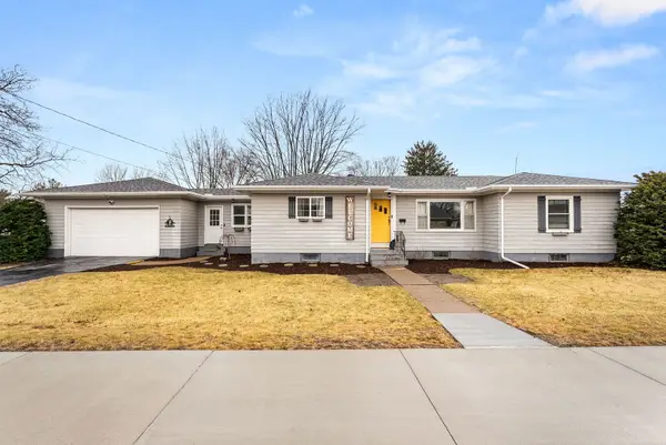 307 SE 8th Avenue, Aledo, IL 61231