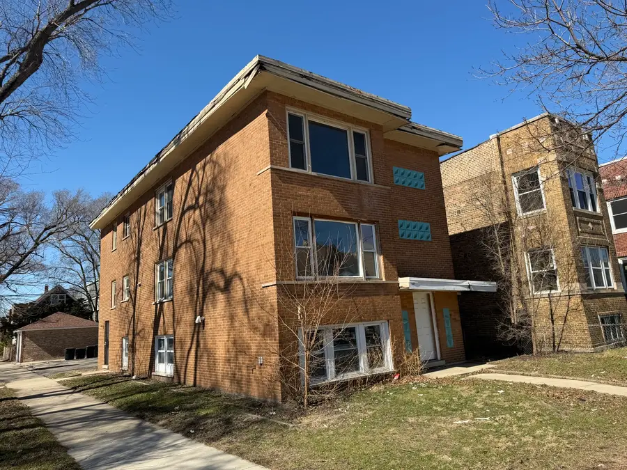 7958 S South Shore Drive, Chicago, IL 60617 - #2