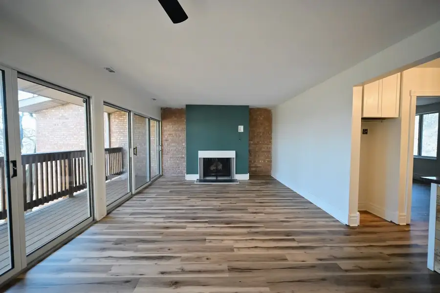 5817 Oakwood Drive #F, Lisle, IL 60532 - #2