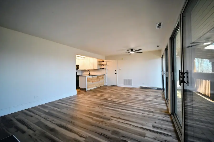 5817 Oakwood Drive #F, Lisle, IL 60532 - #3