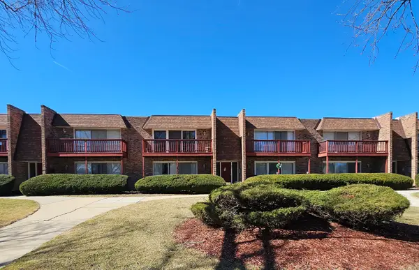 520 N Roberts Drive #2C, Glenwood, IL 60425