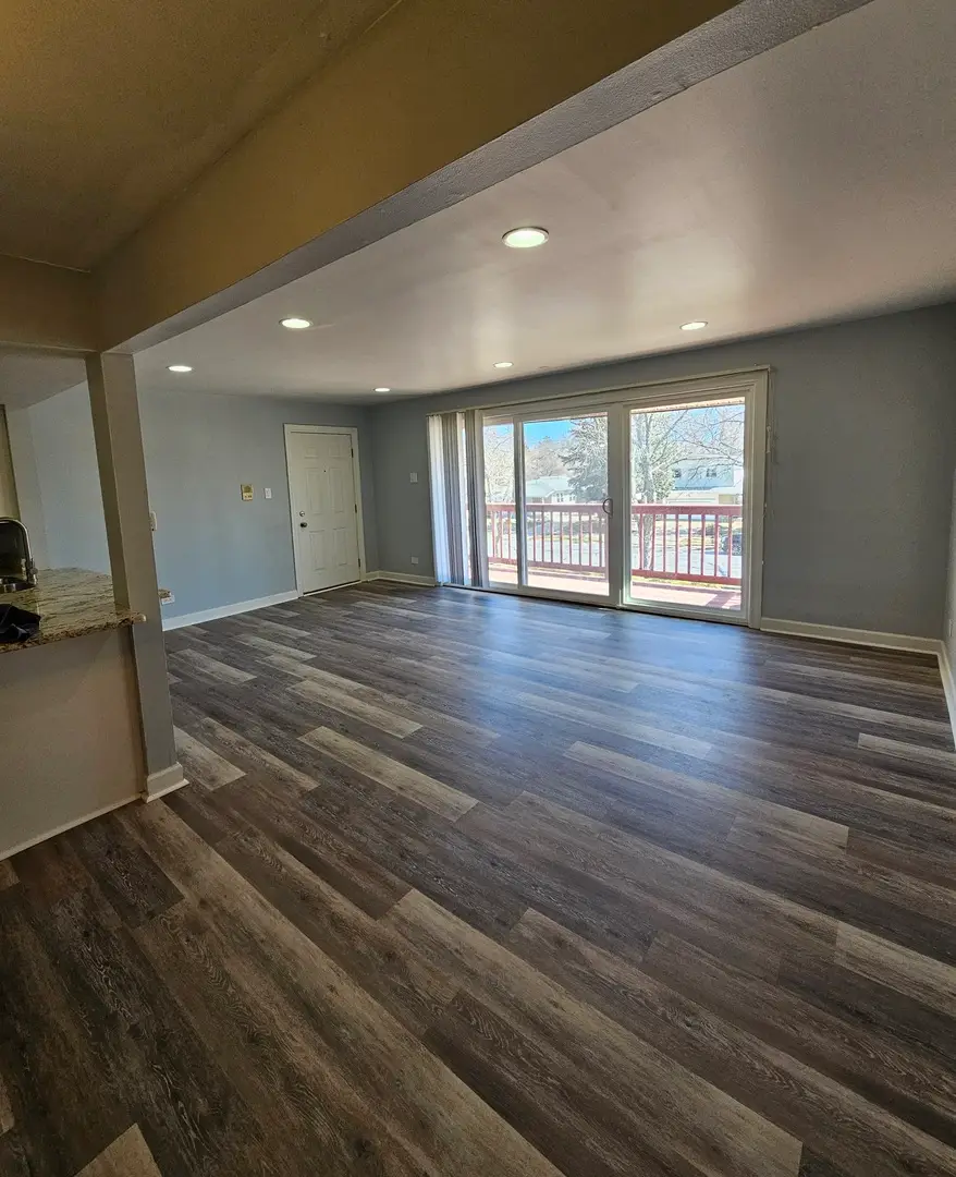 520 N Roberts Drive #2C, Glenwood, IL 60425 - #3