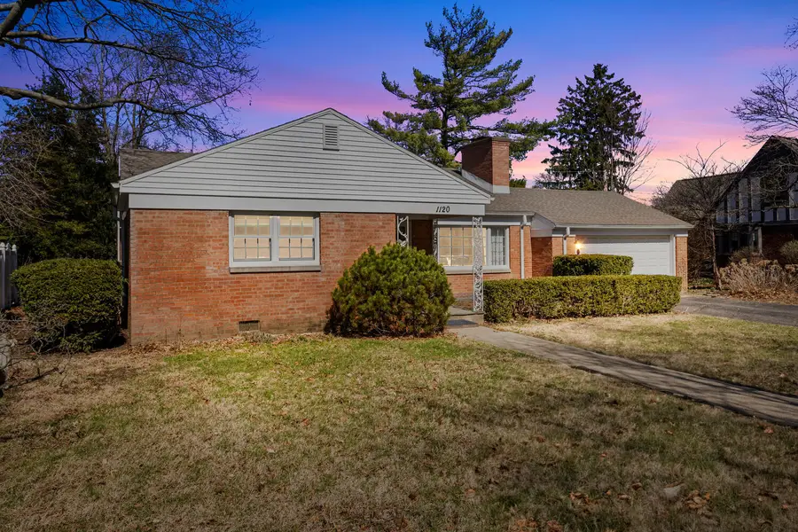 1120 W Charles Street, Champaign, IL 61821 - #2