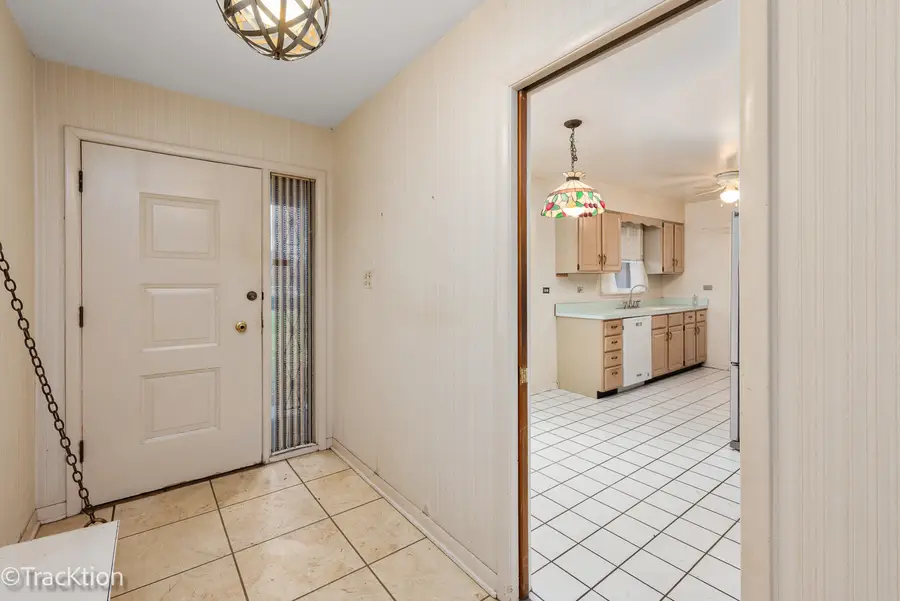 246 Vista Court, Wilmette, IL 60091 - #2