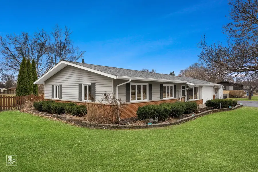 835 Bryn Mawr Avenue, Bartlett, IL 60103 - #3