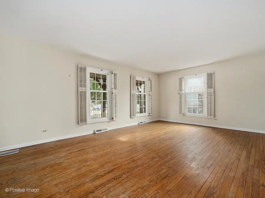 2432 Auburn Lane, Northbrook, IL 60062 - #3