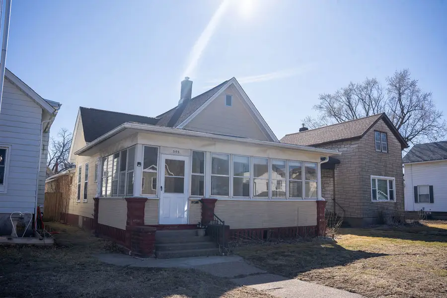 545 3rd Avenue S, Clinton, IA 52732 - #2