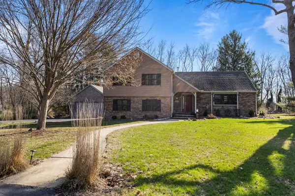 1506 Woodfield Drive, Mahomet, IL 61853