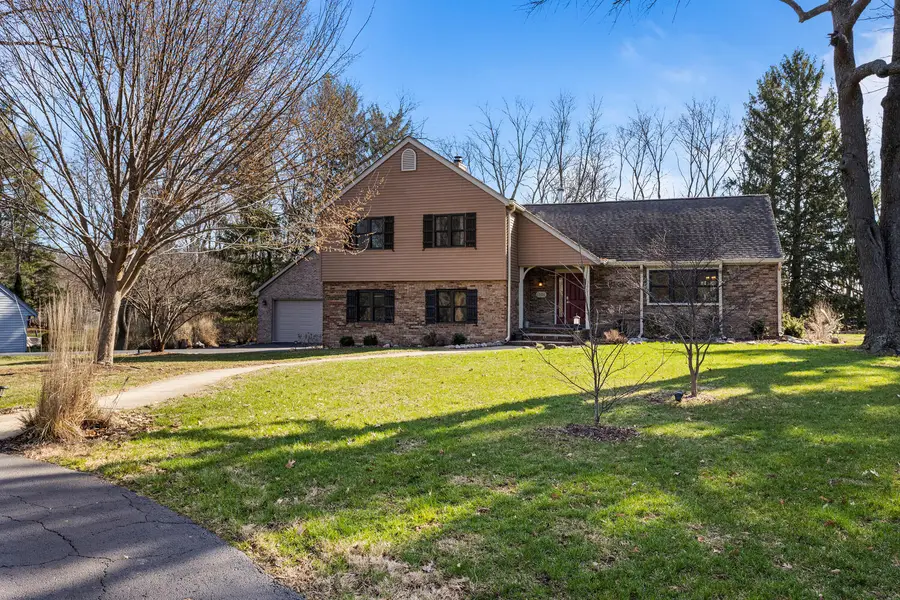 1506 Woodfield Drive, Mahomet, IL 61853 - #2