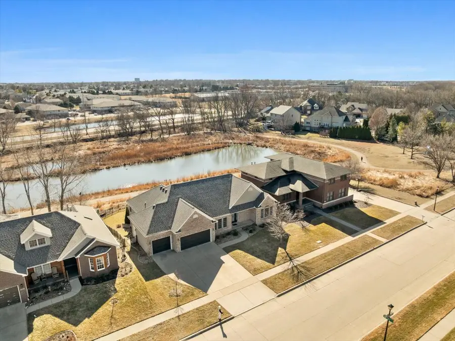 2711 Radbourne Drive, Bloomington, IL 61704 - #2