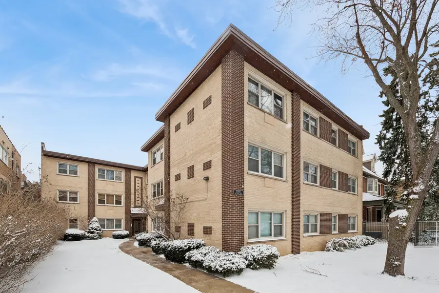 1538 W Chase Avenue #1N, Chicago, IL 60626 - #2