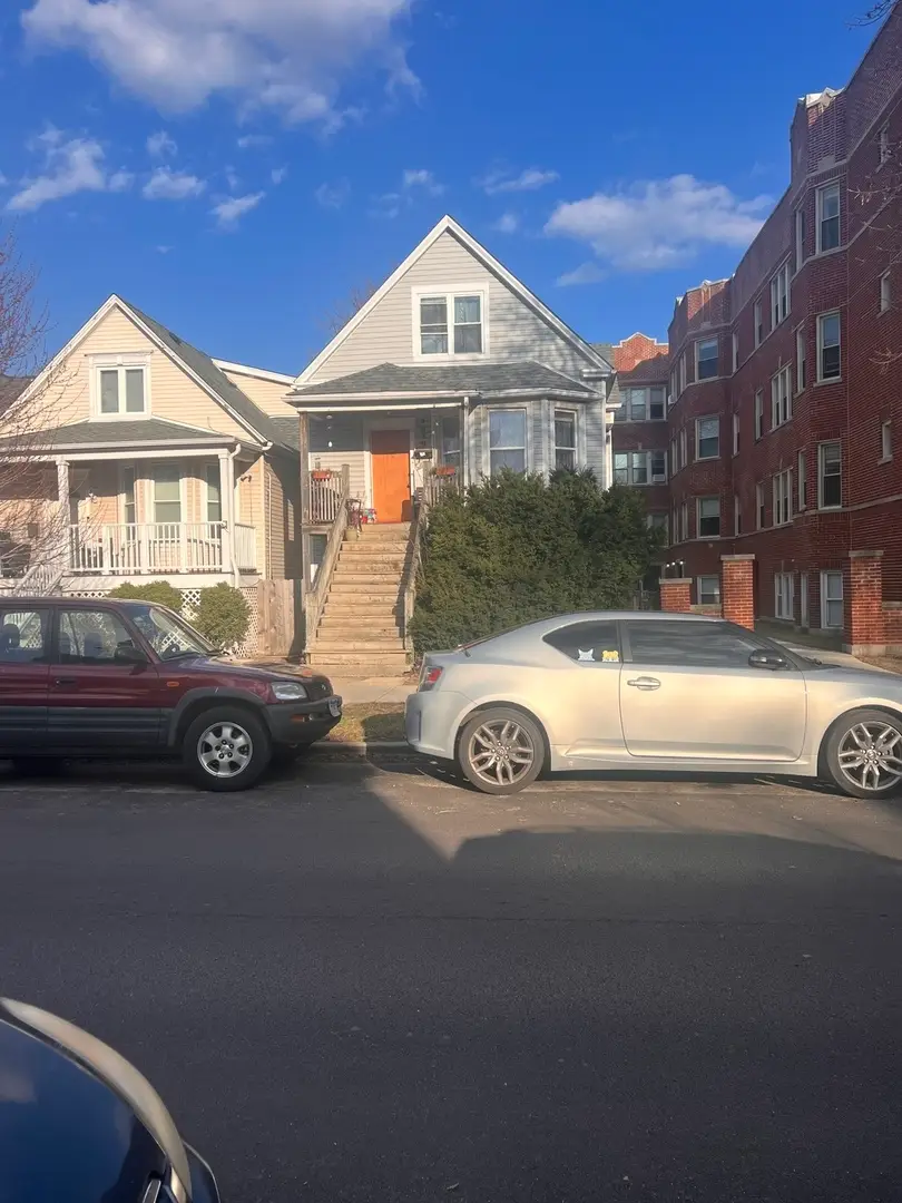 4039 N Central Park Avenue, Chicago, IL 60618 - #1