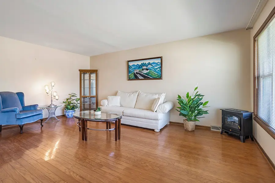 5707 W 90th Place, Oak Lawn, IL 60453 - #3