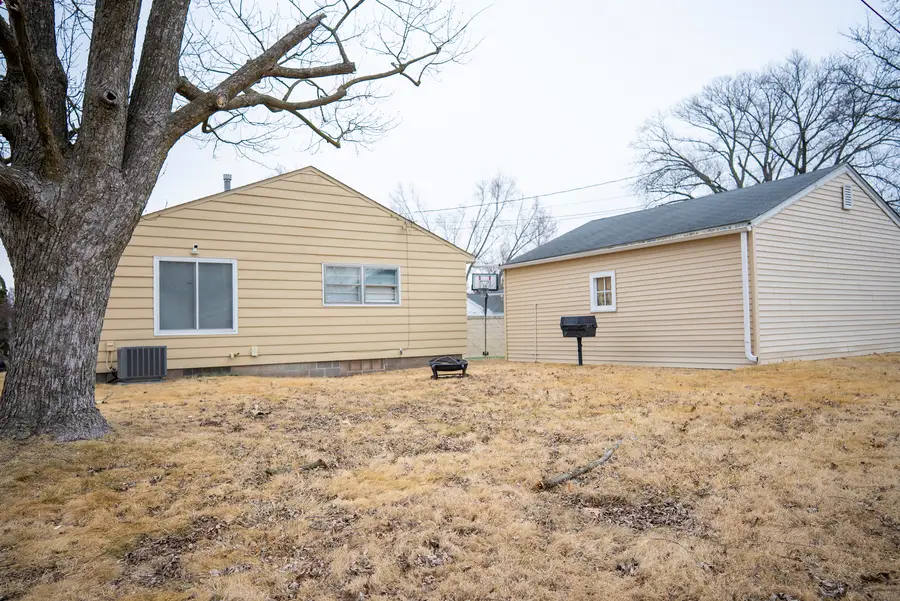 2550 26th Street, Rock Island, IL 61201 - #3