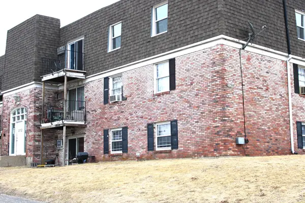 3120 Jacqueline Drive #11, Rockford, IL 61109