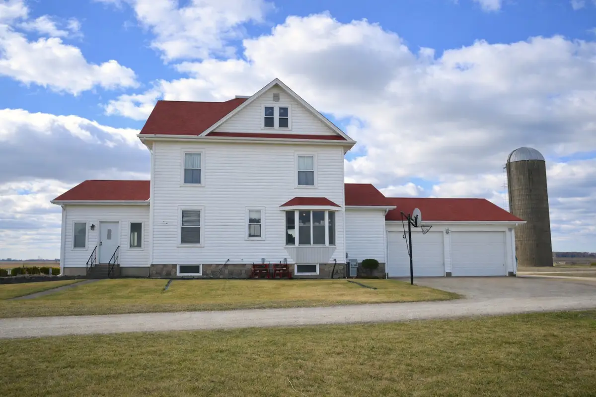 9041 Polo Road, Rock Falls, IL 61071 - #1