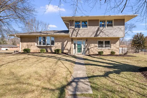 23409 96th Avenue N, Port Byron, IL 61275