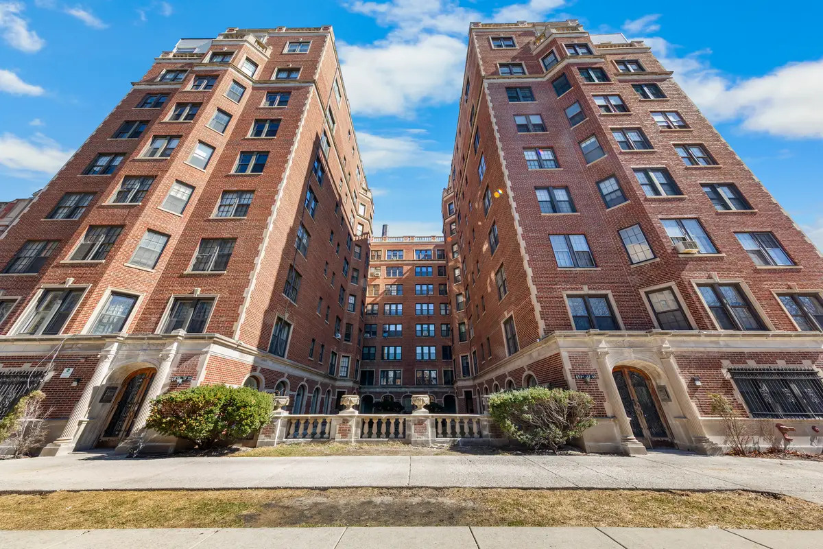 6935 S Crandon Avenue #8D, Chicago, IL 60649 - #1