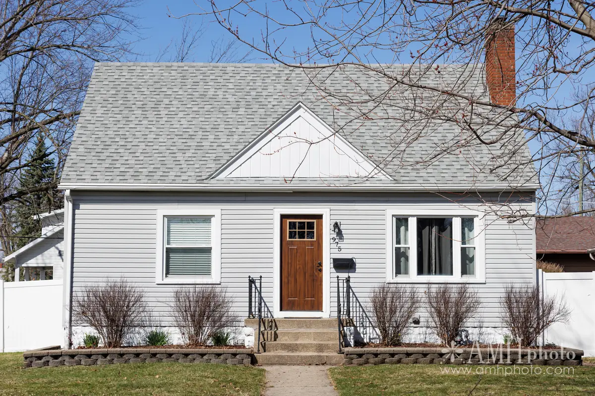 975 W Park Drive, Kankakee, IL 60901 - #1