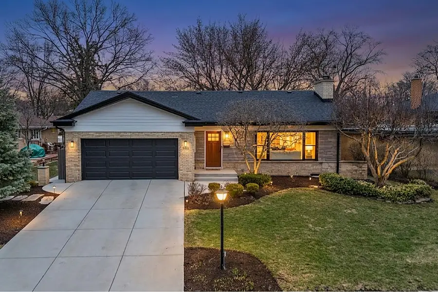 5115 Ellington Avenue, Western Springs, IL 60558 - #2