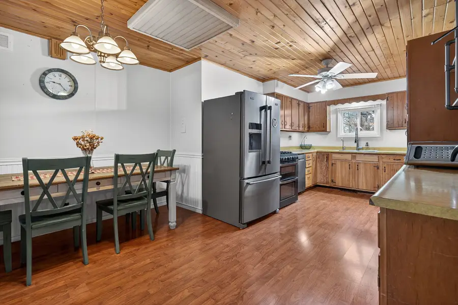 104 N Center Street, Gardner, IL 60424 - #3